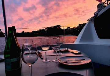 Apéro Sunset au Large : Savourez la féerie du soleil couchant