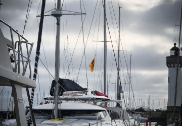 Le Goût du Large : Pourquoi un pique-nique en mer vaut tous les étoilés ?