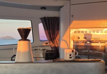 Soirées Coucher de Soleil 2027 : La magie d'une croisière romantique au large