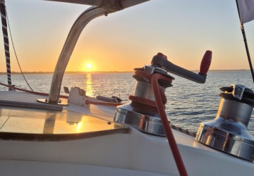 ​Cap sur le mariage : Offrez-lui un EVG ou EVJF d'exception en mer